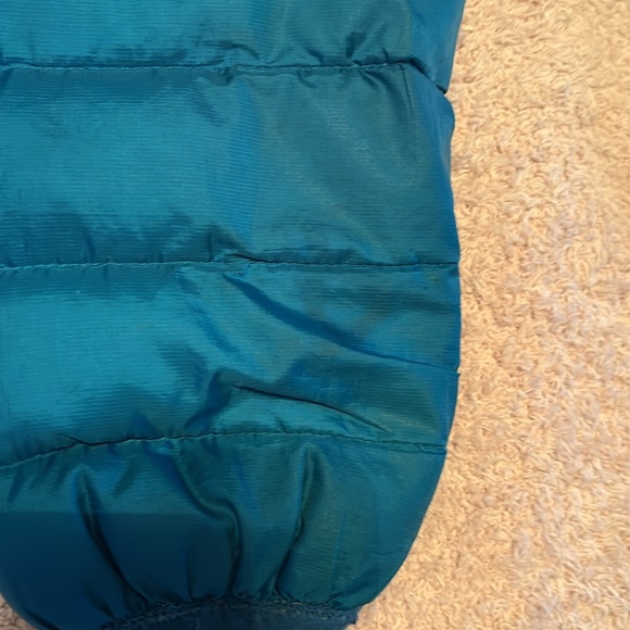 Patagonia Girls (Size 12) Down Jacket/Coat, Underwater Blue/Aqua Green - Picture 15 of 16